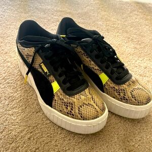 Gently Used PUMA Sneakers